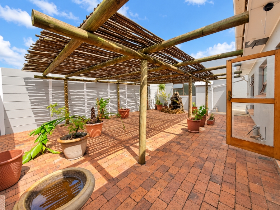 4 Bedroom Property for Sale in Bothasig Western Cape